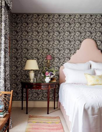 ورق_الحائط_2104040107029717