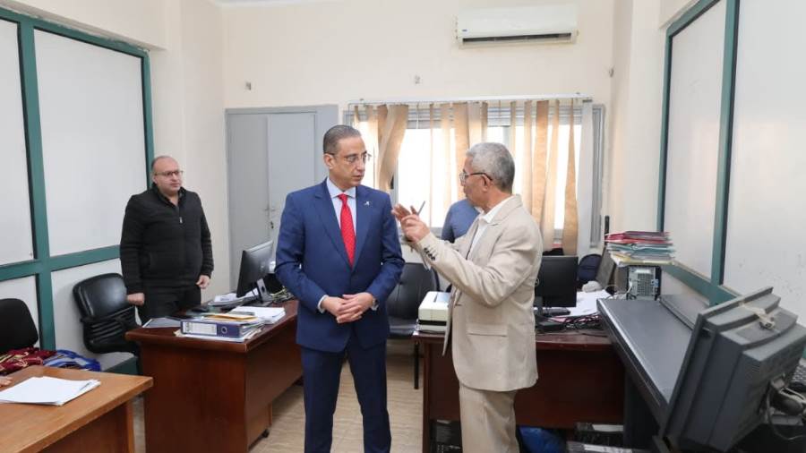 محافظ الجيزة يشدد على تسريع استرداد أراضي الدولة وإنهاء ملفات التقنين وفق القانون