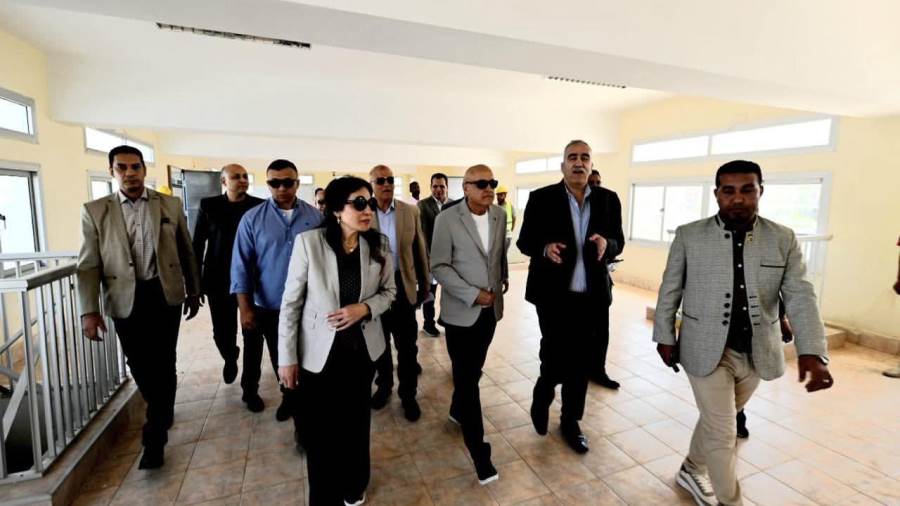 «المنشاوى» تصل محافظة الأقصر لتفقد عدد من مشروعات مياه الشرب والصرف الصحي