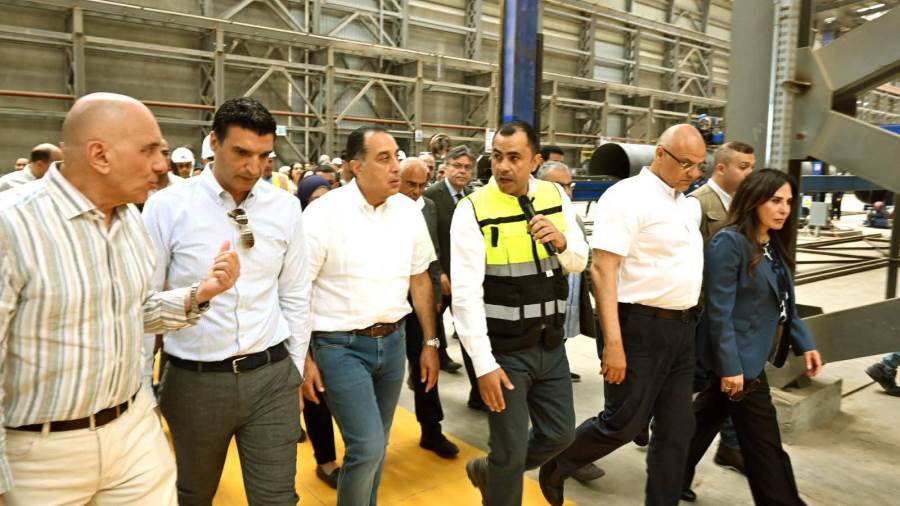 رئيس الوزراء يفتتح المرحلة الأولى لمجمع الغرابلي الصناعي ببرج العرب الجديدة
