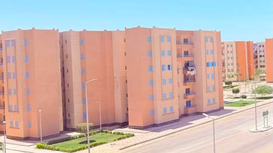 وزيرة الإسكان تشدد على سرعة إنجاز المشروعات وتكثيف الرقابة في قنا والمنيا الجديدتين