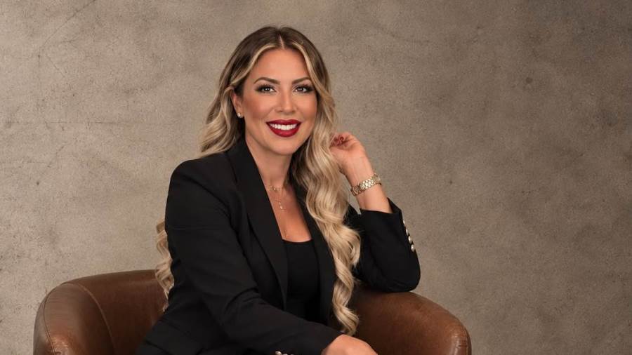 «أعيان للتطوير العقاري» تضم ريهام زيادة رئيسا للقطاع التجارى 