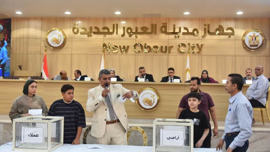 تسكين 586 عميلًا.. 3 قرعات علنية بأراضي العبور الجديدة