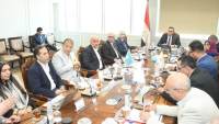 وزير الإسكان يبحث مع "HDP" خطة تسويق المشروعات الجديدة وتعزيز الشراكة مع القطاع الخاص