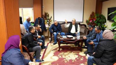 وزير الإسكان يوجه بدراسة حلول دائمة لاستيعاب كميات الأمطار 