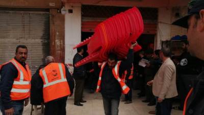 غلق ٣٣ مقهي ومصادرة ٦١٥ شيشة في العاشر من رمضان