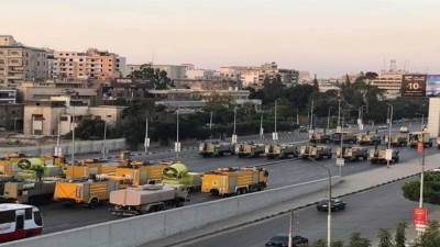 بالفيديو.. فرق من الجيش المصري تنتشر بالشوارع لمواجهة كورونا 