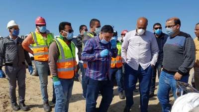 رجب يتفقد الفيلات والمشروعات السكنية في المنصورة الجديدة