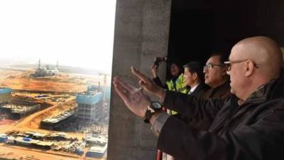 رئيس الوزراء ووزير الإسكان يتفقدون مشروعات العاصمة الإدارية