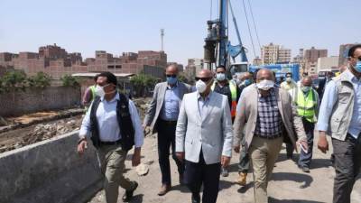 وزير النقل يتفقد أعمال تطوير وصيانة الطريق الدائري 