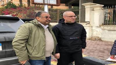 الاشتباه في كورونا يصل حدود مكتب وزير الإسكان