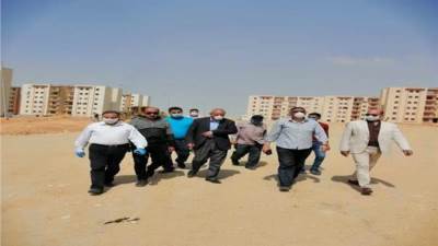 بهجات يتفقد مشروع الإسكان الاجتماعي بمدينة ٦ أكتوبر الجديدة