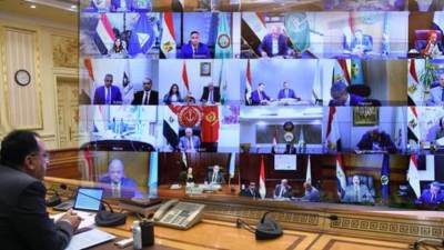 الحكومة تستثني محال الحلويات من الإغلاق في الخامسة مساءً