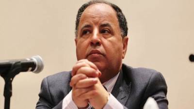 الحكومة تفرض رسوماً جديدة على الانترنت والبنزين والمحمول والشهر العقاري