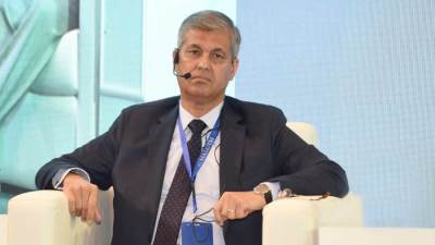 تعيين محافظ الجيزة الأسبق رئيسا لشركة مصر الجديدة للإسكان والتعمير