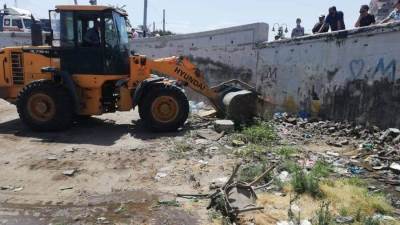 بالصور.. حملة مكبرة لإزالة التعديات على أراضي الآثار و«السكة الحديد» بالإسكندرية
