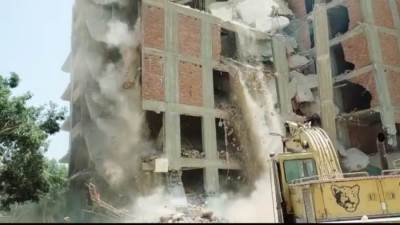 بالصور.. «الجيزة» تزيل 32 عقارًا مخالفًا في الهرم والحوامدية