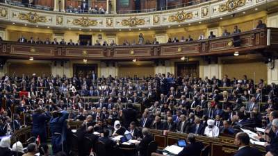 أمين «النواب» يوضح إمكانية استمرار عمل المجلس بسبب «كورونا»