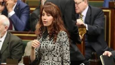 مقترح برلماني بتوفير بدل واقية لمغسلي ودافني الموتى بسبب «كورونا»