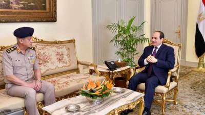 السيسي يستقبل وزير الدفاع