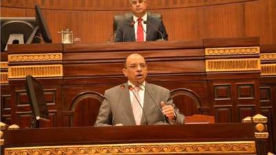 هجوم برلماني كاسح على وزير التنمية المحلية بسبب قرار وقف تراخيص البناء