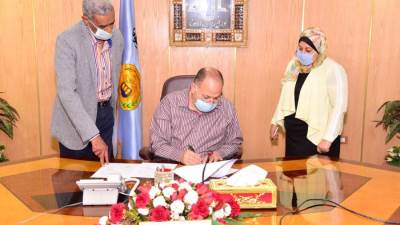 محافظ أسيوط يعتمد المخطط الاستراتيجي العام لمدينة صدفا