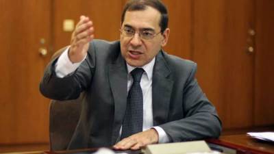 «البترول» تكشف تفاصيل 12 اتفاقية جديدة باستثمارات مليار دولار