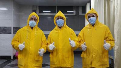 الحكومة توجه المحافظين باتخاذ اللازم ضد الأطباء المتغيبين عن العمل