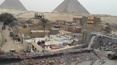 رئيس الوزراء : تنفيذ 60 ألف وحدة إسكان بديلة للمناطق غير الآمنة داخل القاهرة