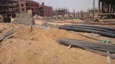 "  قرنفل التجمع  ".. الفساد المدفون تحت تلال الرمل