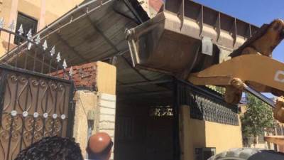 حملات مكثفة لغلق الوحدات المخالفة بالقاهرة الجديدة وأكتوبر