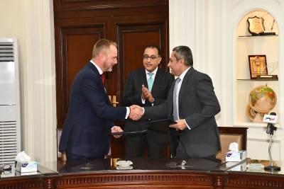 مدبولي يشهد توقيع مذكرة تفاهم بين "الإسكان" و"سيتى سكيب" العقاري