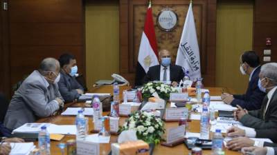 12 مليون جنيه أرباحا.. وزير النقل يترأس اجتماع شركة السكة الحديد للخدمات المتكاملة