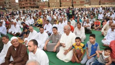 مجلس الوزراء يلغي صلاة عيد الأضحي بالساحات بسبب "كورونا"