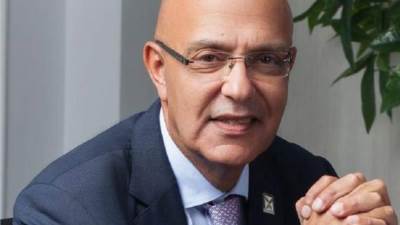 صبور يدعو مساهمي شركة "لاند مارك" لمناقشة أسباب تأخر مشروعي روكان بدبي وليان بالقاهرة