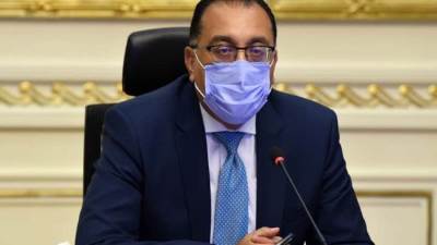 رئيس الوزراء يتفقد مشروعات مدينة العلمين الجديدة