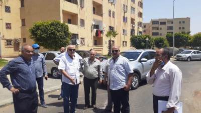 نائب رئيس «المجتمعات العمرانية» يتابع تنفيذ المشروعات بالشيخ زايد (صور)