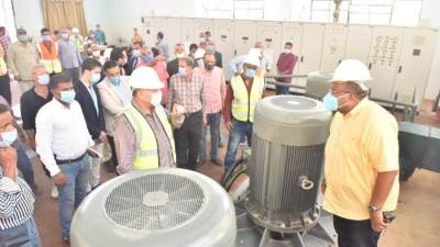 محافظ أسيوط يفتتح أعمال احلال وتجديد محطة صرف صحي البركة الرئيسية 