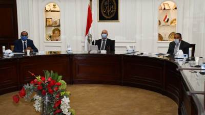 وزير الإسكان يتابع الموقف التنفيذى لبرنامج خدمات الصرف الصحي المُستدامة