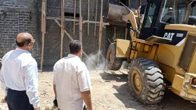 تنفيذ 16 إزالة لمخالفات البناء بمركز منفلوط في محافظة أسيوط