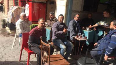 الحكومة تعلن إزالة كافيتريا مُقامة بدون ترخيص بحي غرب شبرا الخيمة