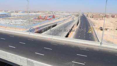 استكمال أعمال تطوير طريق الواحات بمدينة 6 أكتوبر