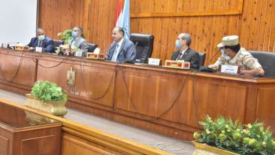 محافظ أسيوط يقرر تخفيض قيمة التصالح فى مخالفات البناء بالقرى والمراكز من 20 الى 30 %