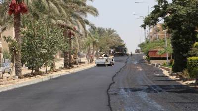 بالصور..اعمال رفع كفاءة الطرق بغرب سوميد بمدينة 6 اكتوبر