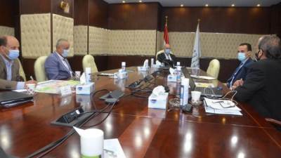 الجزار يستعرض التصميمات النهائية لمشروع أتوبيسات «BRT» لخدمة 6 أكتوبر وربطها بالجيزة