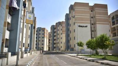 محافظ القاهرة يتفقد اعمال تسكين المواطنين المنقولين من المناطق العشوائية بالوايلي وروض الفرج