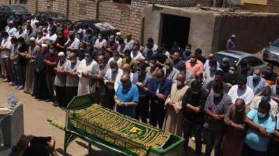 الحكومة توافق على إقامة صلاة الجنازة في المساجد في غير أوقات الصلوات اليومية