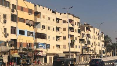 محافظة القاهرة تبدأ دهان العقارات بالمطرية وتنتهى من شارع الحرية (صور)