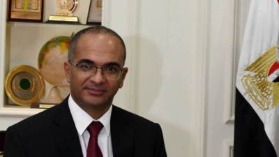 نائب وزير الإسكان للبنية الأساسية يتابع مشروع تحسين جودة المياه بمصرف كيتشنر