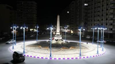 وضع اللمسات النهائية لافتتاح ميدان مصر في حي الاربعين بالسويس